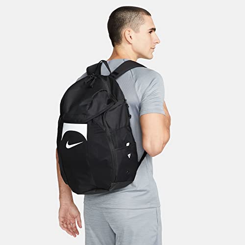 Sacs de sport mixtes Nike Academy Team en noir et blanc - Geekodrome: Boutique d'accessoires geek Sacs de sport mixtes Nike Academy Team en noir et blanc – Image 11