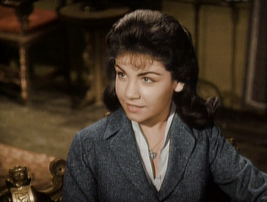 Que sont devenus les acteurs de Zorro ? - Geekodrome: Boutique d'accessoires geek Qu'est devenu l'actrice principale de Zorro