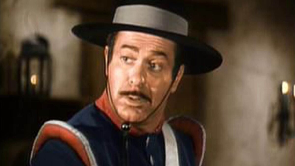 Que sont devenus les acteurs de Zorro ? - Geekodrome: Boutique d'accessoires geek Qu'est devenu le caporal reyes de Zorro