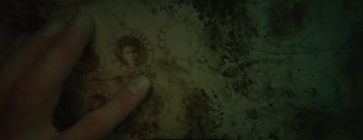 explication fin  the deep house 